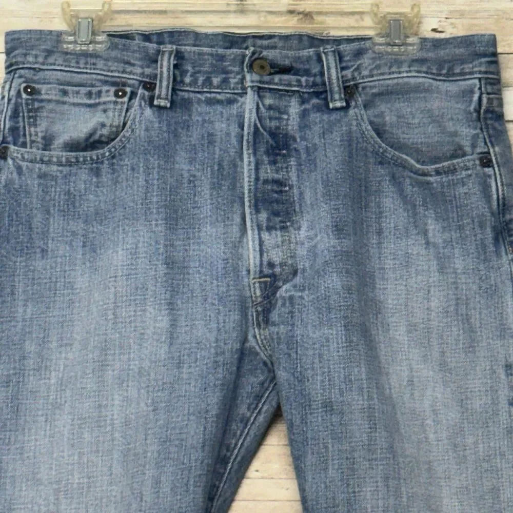 Levis 501 Button Fly Jeans Mens 33x32 Blue Denim Pants Faded Work Chore Office